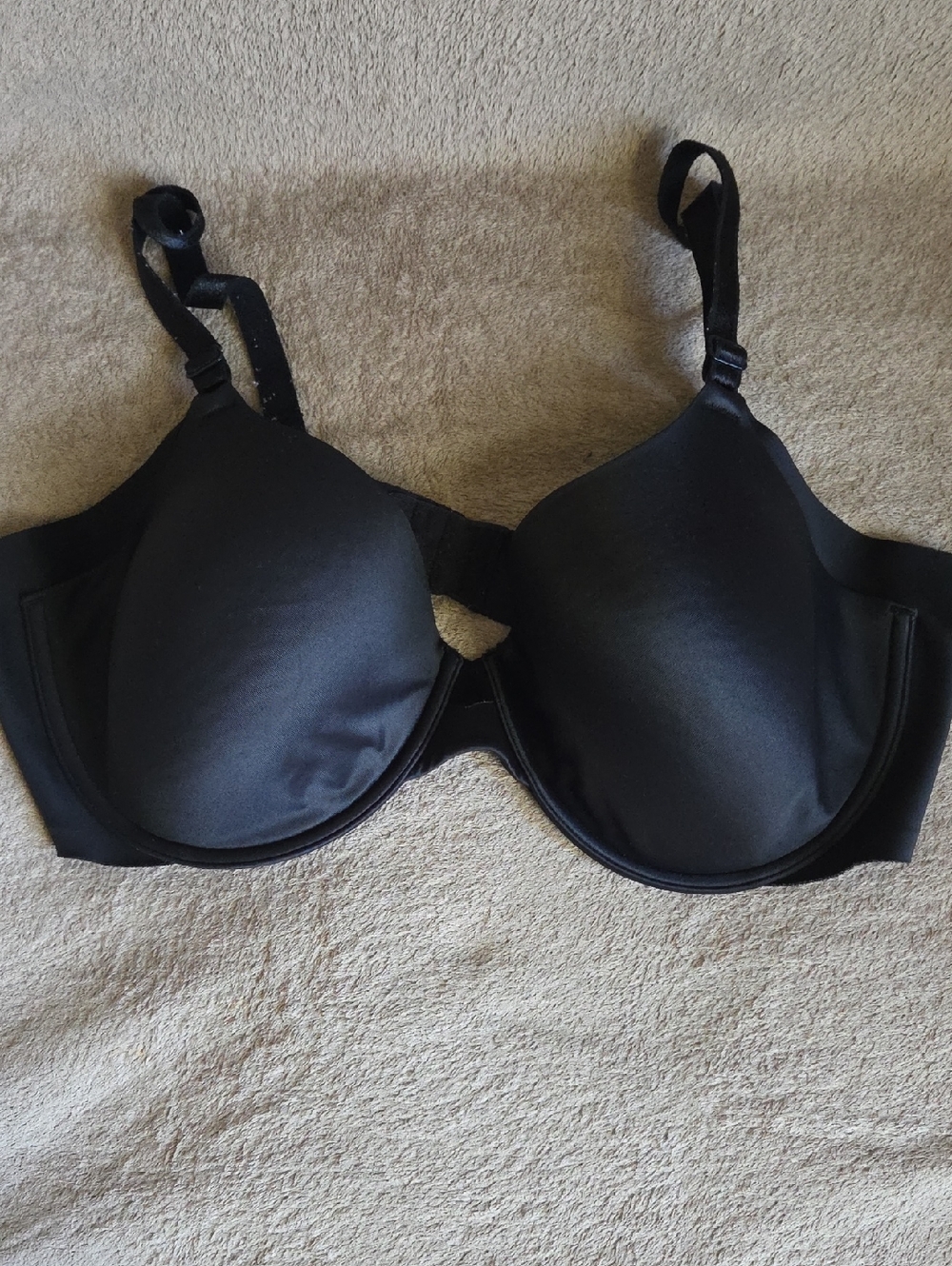 Olga Black Smooth Molded T-Shirt Bra